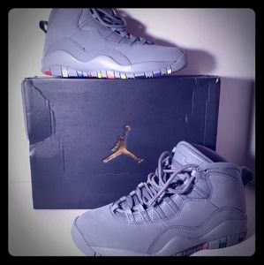 NWOT Men's Air Jordan 10 Retro